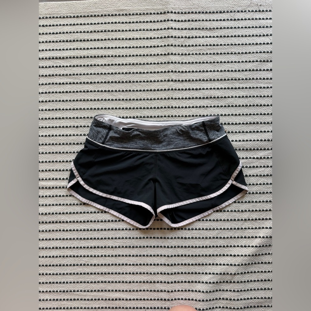 Lululemon Speed Up Low Rise Lined Short 2.5” Black Pink Gray 4